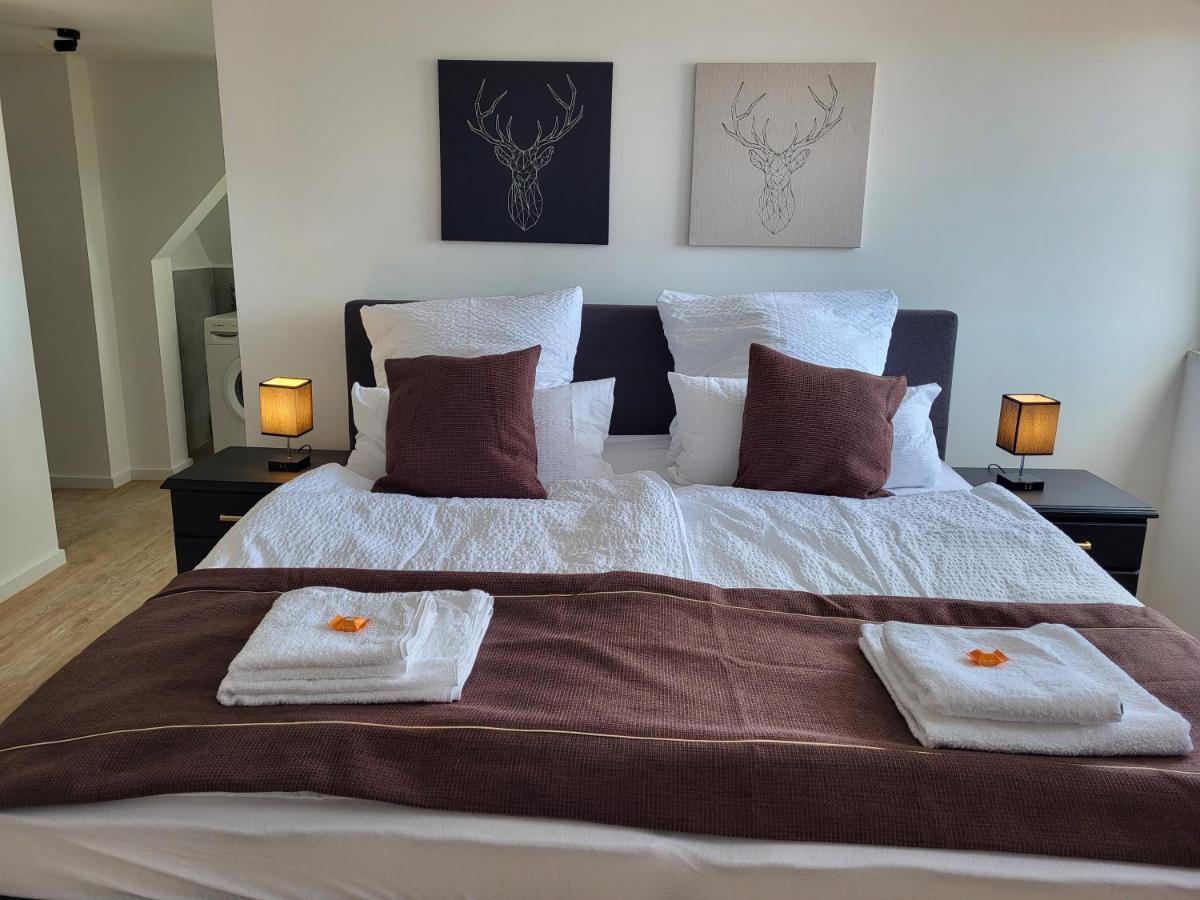 Sioux Stilvoll Eingerichtete Apartments Im Stadtkern I Netflix I Nespresso I Kaufbeuren Bagian luar foto