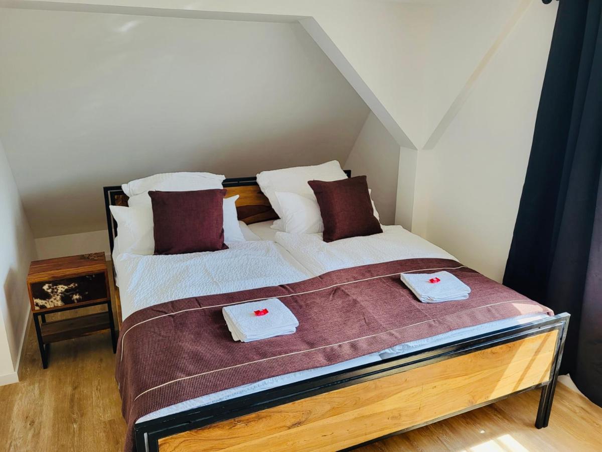 Sioux Stilvoll Eingerichtete Apartments Im Stadtkern I Netflix I Nespresso I Kaufbeuren Bagian luar foto